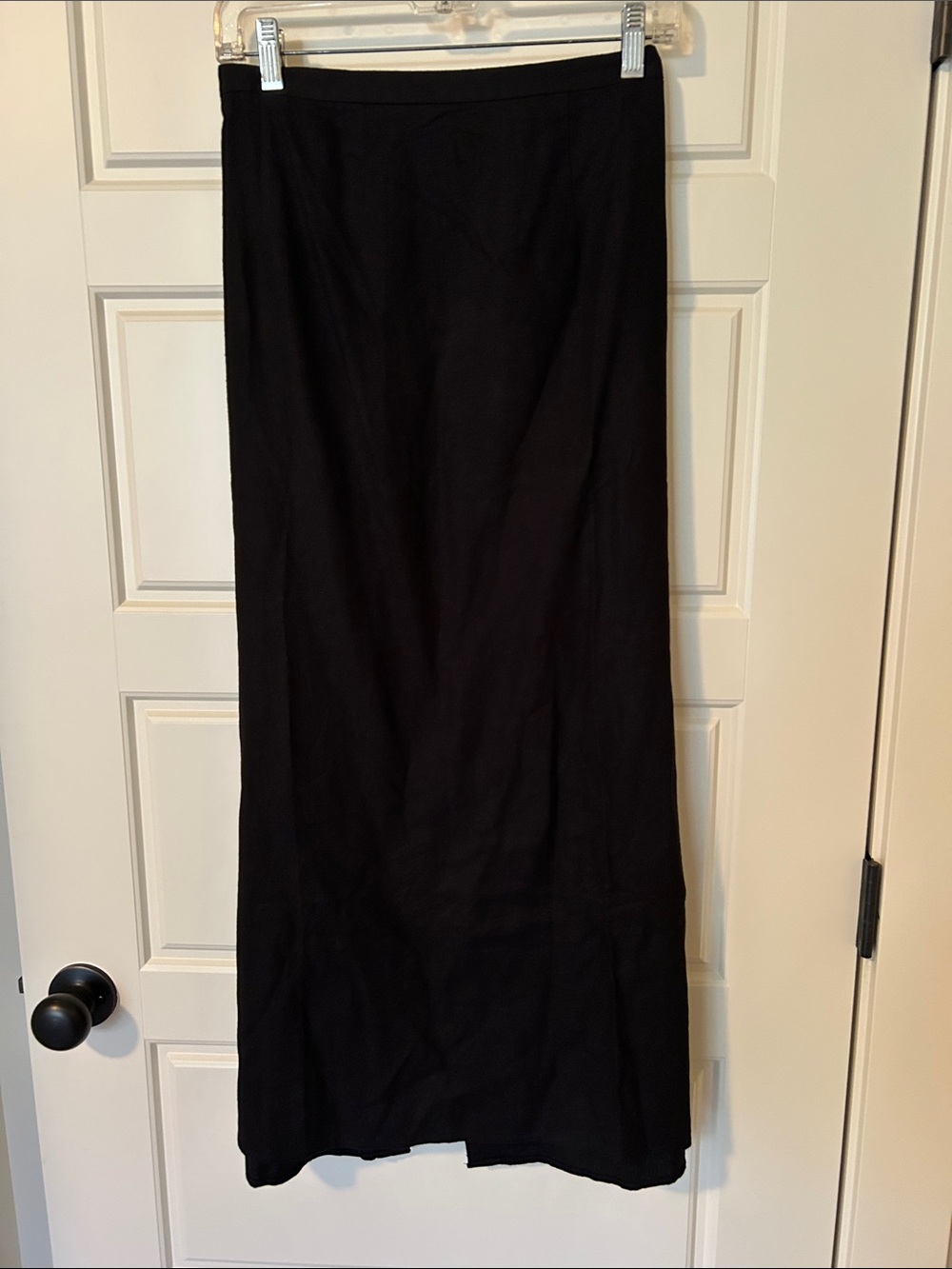Old Navy Black Maxi Skirt - Straight Silhouette